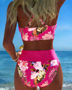 Bikini with kontrastierendem Blumenmuster and Schlitz