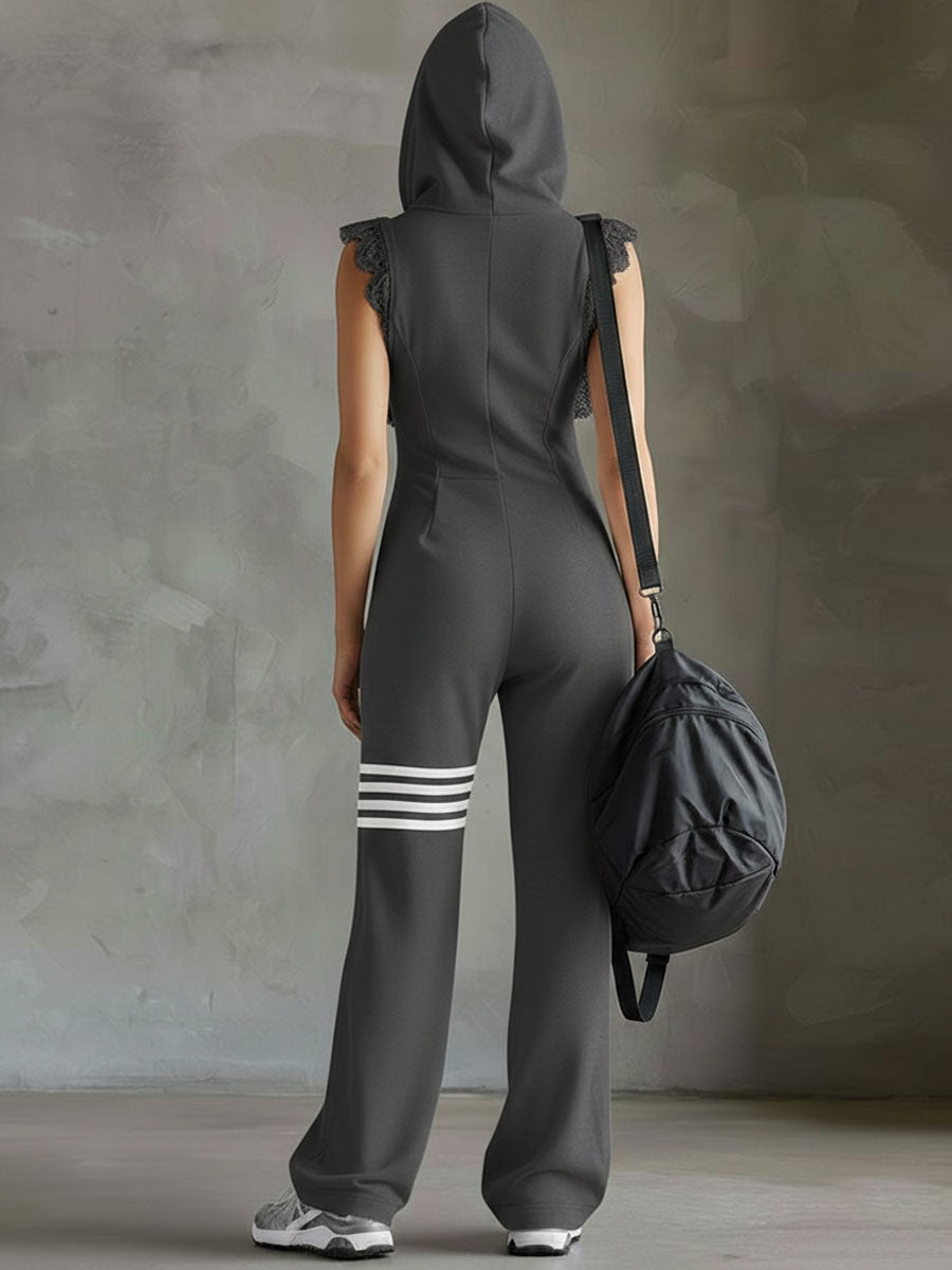 Danielle - Retro Sport-Jumpsuit with Kapuze and Streifen