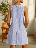 Annalena - Ärmelloses A-Linien-Dress with Button Details