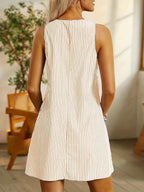 Annalena - Ärmelloses A-Linien-Dress with Button Details